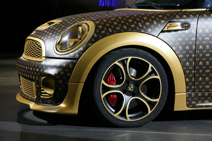 MINI_JCW_CoverFX_4.jpg